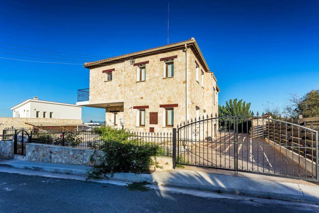 Villa Nikolina Dhrousha Exterior foto